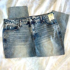 Terra & Sky Distressed High Waist Light Denim Capris, NWT, 16W